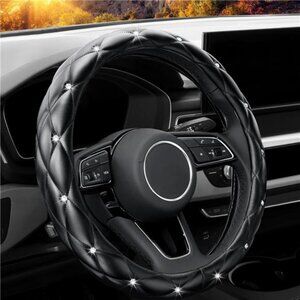 Diamond Soft Leather Anti-Slip Steering Wheel Cover with Bling Bling Crystal